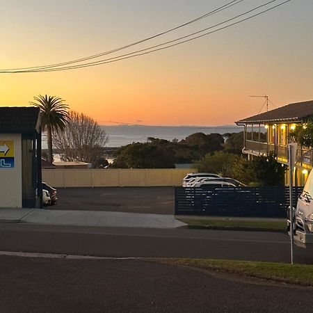Holiday Lodge Motor Inn Narooma Buitenkant foto